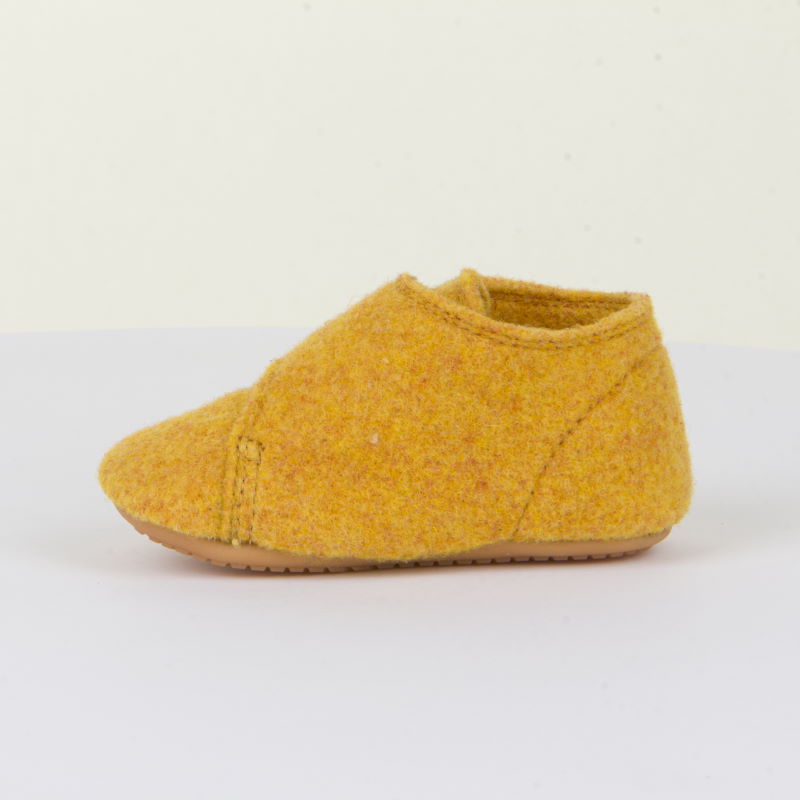 G1170002-4 Chaussons laine Prewalkers Froddo jaune (3)